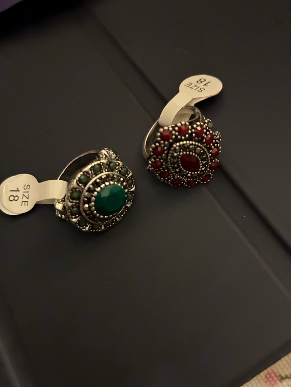 Vintage-Inspired Floral Cluster Rings in Green and Red